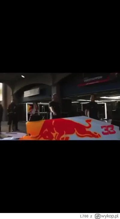 L700 - #f1 
malowanie redbulli klasa