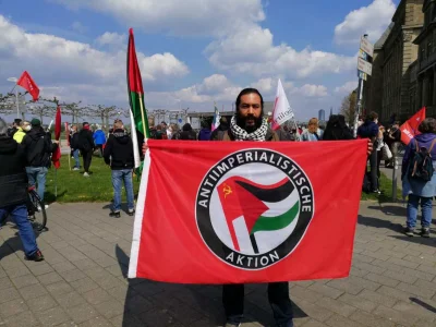 djtartini1 - @rifraw: Możliwe, że robi to niemiecka Antifa, mocno są za Palestyną i t...