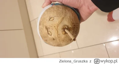 Zielona_Gruszka - Coś dziwnie na mnie patrzy ten kokos..