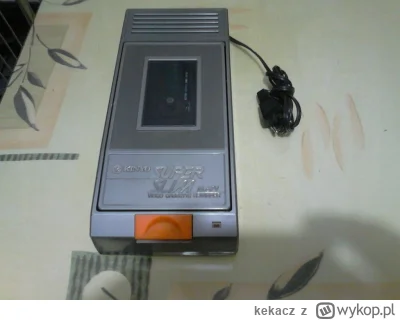 kekacz - @Turbonekro
 Nie wiem ile w tym prawdy, ale ponoć były odtwarzacze, które ni...