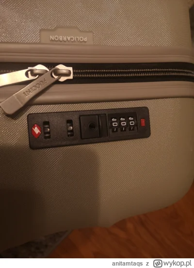 anitamtaqs - Mireczki pomocy, nie mogę ustawić szyfru w tej walizce. Zazwyczaj jest m...