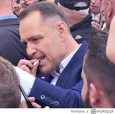 Kempes - #polityka #heheszki 

Uprzejmie informujemy, że Wielkie Narodowe Pojednanie ...