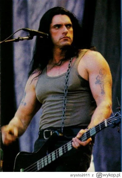 arysto2011 - https://pl.wikipedia.org/wiki/Peter_Steele

Uber chad z ToN