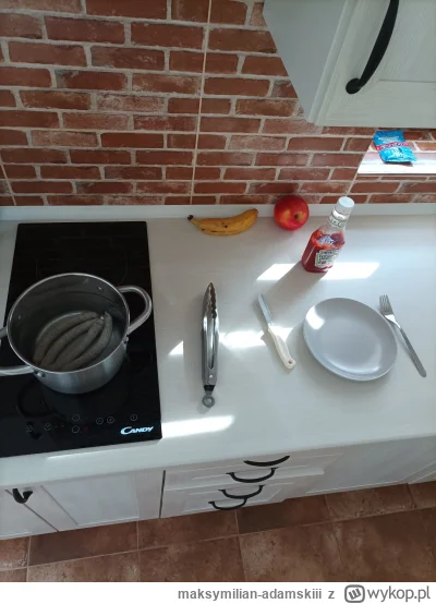 maksymilian-adamskiii - Ale będę jadł Biale kielbachy...jakie one są dobre!! Najlepsz...