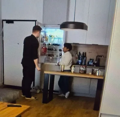 Jookav - @abvq gej ma 195cm przecież, tylko dziewczyny w Krakowie strasznie wysokie s...