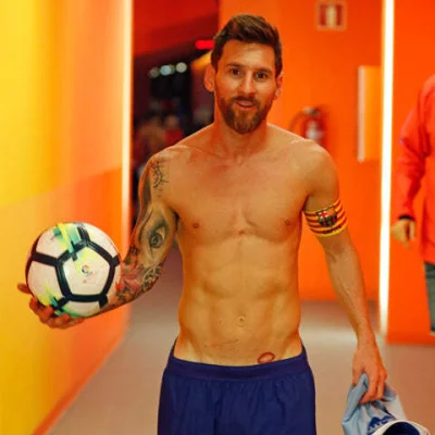 tos-1_buratino - #wroniecka9 
Dobrze, że przynajmniej w Argentynie Messi jest.
Przyna...