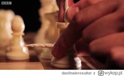 dasfinaleresultat - >podczas gry w szachy

@NapalInTheMorning: