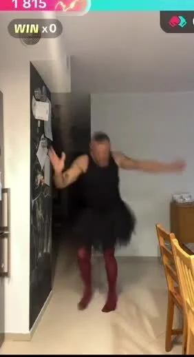 bizzi0801 - Pozytywny Malicha
to jest d------e?
#famemma