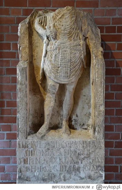 IMPERIUMROMANUM - Rzymski nagrobek Abdesa Pantery

Rzymska waga, wykonana z brązu. Da...