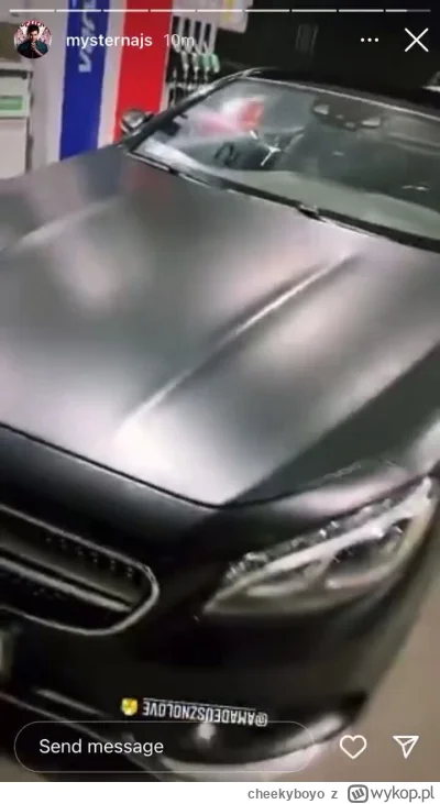 cheekyboyo - @cheekyboyo: