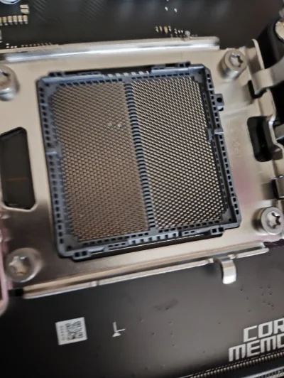 xPekka - Kaplica? 
#komputery #informatyka