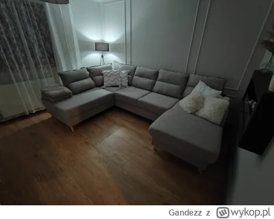 Gandezz - Kupiłem sobie nowy narożnik. Większy, wyższy, wygodniejszy, z funkcją spani...