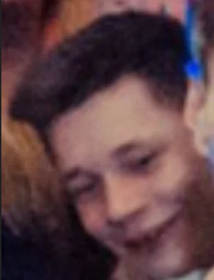 rzaden_problem - @Jurgen-Kaczuwka: te miny gości z tyłu nigdy nie przestaną mnie zask...