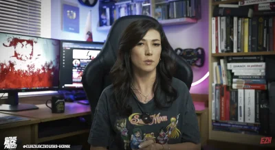 kamil-tika - Czy ja dobrze widze, ze u Ewki wisi z tylu na scianie kierownica bolidu ...