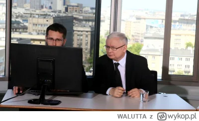 WALUTTA - dobra, a teraz spytaj się ich czy #gra ją? 
#famemma