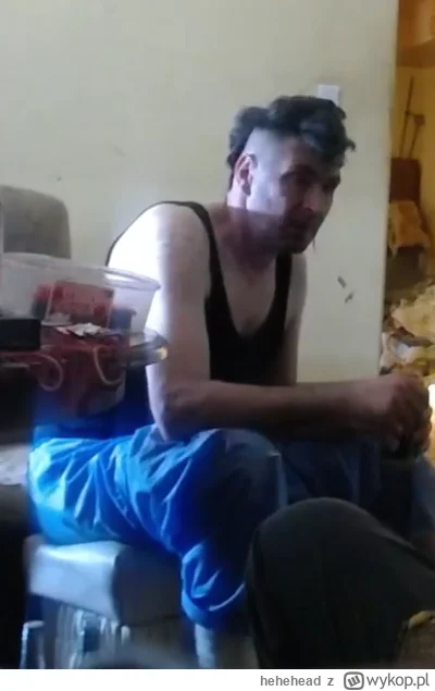 hehehead - #danielmagical 
czy mi się wydaje czy jaca się umył bo miał jechać do sana...