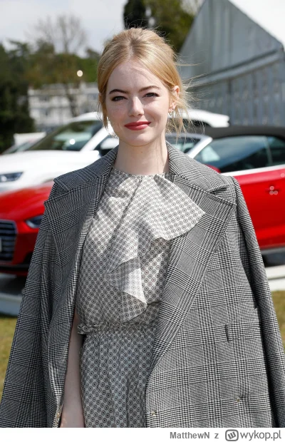 MatthewN - #codziennaemmastone 1789/x

Emma Stone
Audi Polo Challenge at Coworth Park...