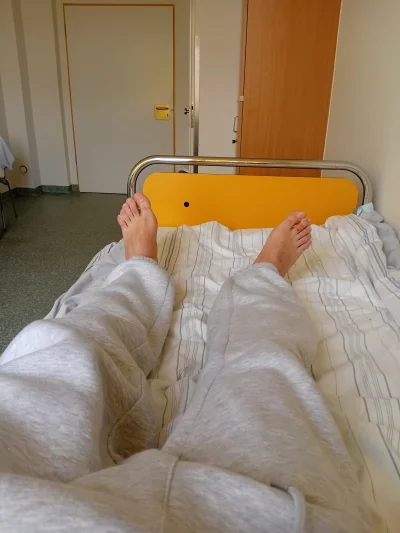 BiednyZaToGlupi - @spierdotripownik: tak wygląda sala u mnie w mieście