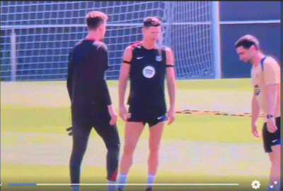 SpongeBobertKanciastoRenki - #f1 Verstappen dzisiaj na mediumach