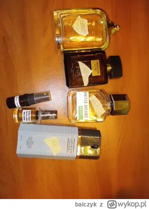 balczyk - Całość sprzedam za 90 zł. 

Jaguar clasic gold - prawie całą butelka 100ml
...