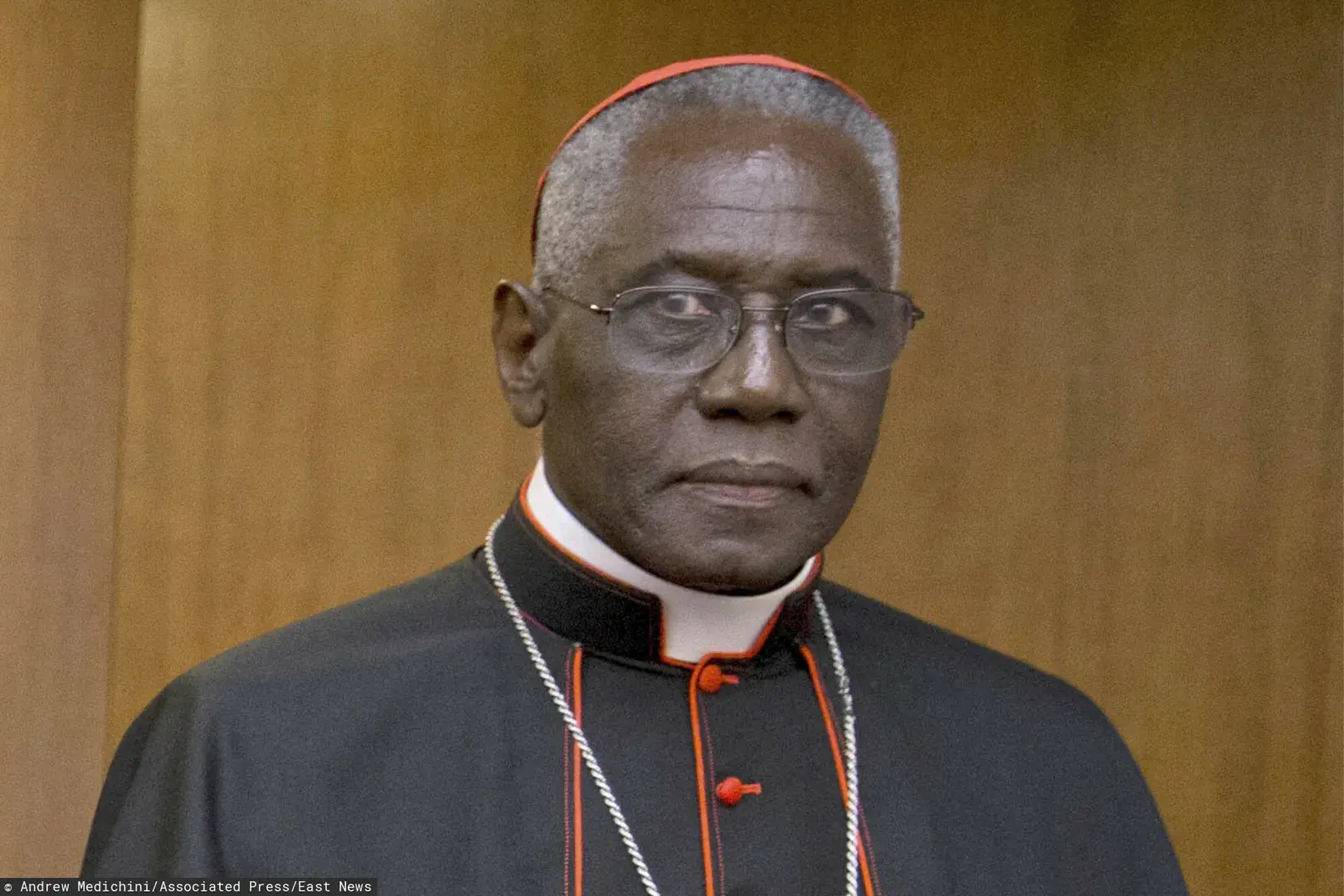 GoodGuyChucky93 - @grajdowy: Nie ten dym oznacza, że wybrali tego kardynała na papież...