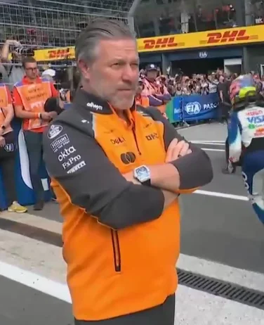 Winters44 - #f1 Patrzcie jak go piecze podium Piastryjskiego ( ͡° ͜ʖ ͡°)