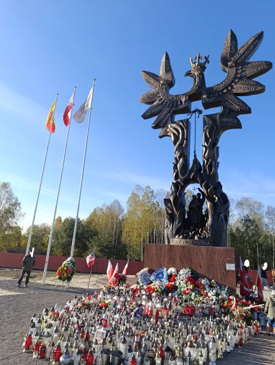 amozetoostatniraz - Podkarpacie, szacun. Przepiękny pomnik ofiar rzeźni wołyńskiej. 
...