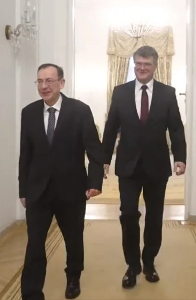 swiadekkoronny - Rozumiem, że tak się wygląda po dwóch tygodniach głodówki? xDDD

#be...