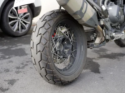 apeee - Jakie opony byscie polecili, żeby wygladały trochę jak kostkowane (bo takie b...