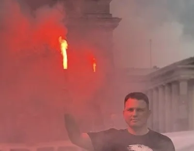 genburson - Nie wiem czy k0nfa wysadziła te tory, ale motyw na pewno mają - JAZDE PO ...