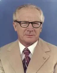 Hexenbrenner - Darius Muminecker, przywódca Niepracujacej Republiki Alkoholicznej #ra...