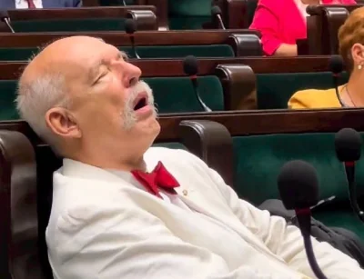 Neobychno - Ground zero powinno lecieć o 23, akurat do snu. 

#kanalzero