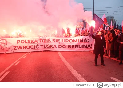 LukaszTV - Hasło dobre xd
#11listopada #marszniepodleglosci #polityka #mentzen #konfe...
