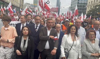 panDario - #polityka #powstaniewarszawskie 

Kutwa wstyd, że chamy nie widzą na które...