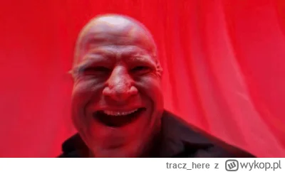 tracz_here - Trollface 

#famemma