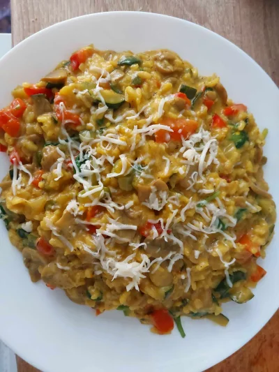 BarBer1987 - Jak oceniacie moje risotto
#przegryw #gotujzwykopem