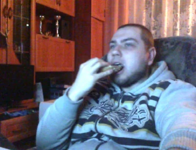 Piekielnik123 - Zara kolacyjke trukel je
#przegryw