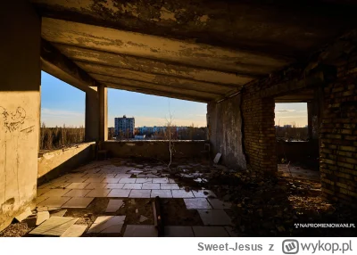 Sweet-Jesus - Dach hotelu "Polesie" wciąż się trzyma, choć już 4 lata temu przewidywa...