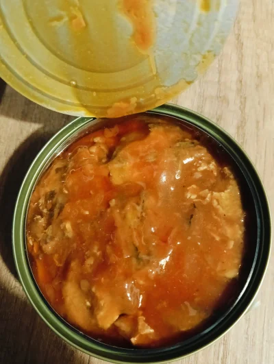 V.....e - #przegryw koledzy boję się tych szprotów, ale zostało mi to podarowane i ni...