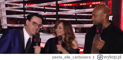 pastaallacarbonara - @monter_wolter: myslisz, ze oni przypadkowo stoja na tle tych li...