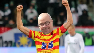 RadosnaKloaka - BRAWO JAGA!

#mecz #kononowicz #patostreamy