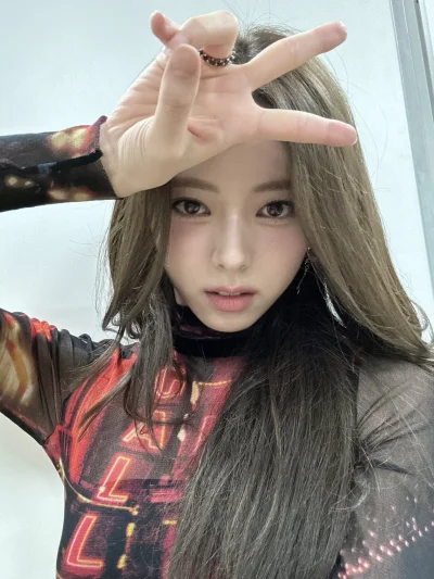 Tsuoiden - #koreanka #yuna #itzy