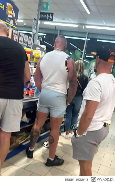 piggy_piggy - Jak sobota to...
Tylko do Lidla, do Lidla
Bo promocje tam!
Parking ram ...