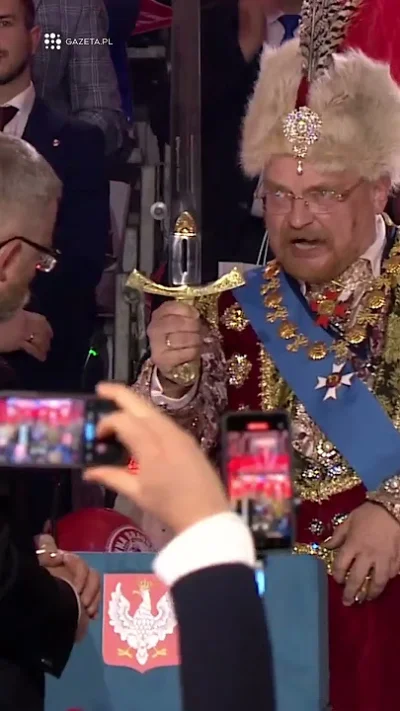 gr0m1t - @pq18: Już ci mówię ( ͡° ͜ʖ ͡°)