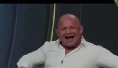 sobor-watykanski - Kiedy zielonka na tagu myśli, że ktoś się liczy z jego opinia 
#fa...