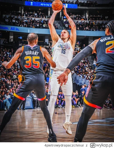 4pietrowydrapaczchmur - Ot kolejny dzień w pracy jako koszykarz NBA.
SPOILER
https://...