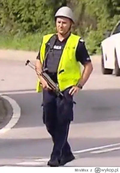 MrsMsx - #limanowa #polityka
Pieniądze idą głównie na podwyżki dla policjantów żeby w...