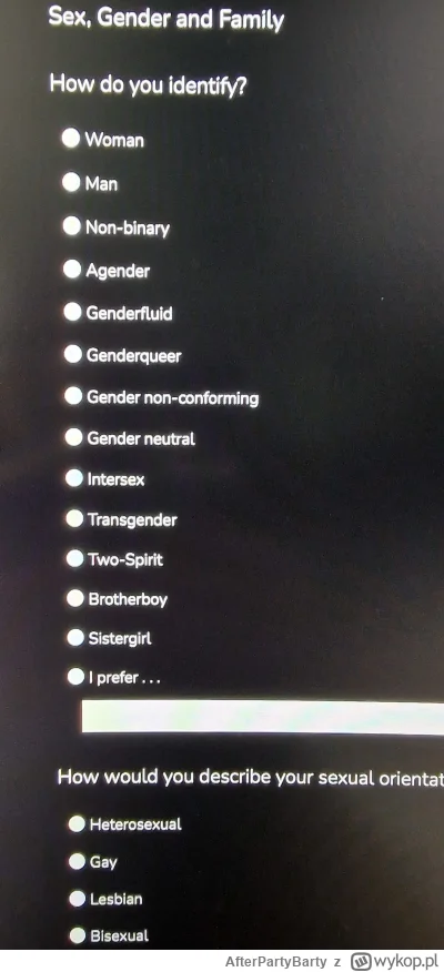 AfterPartyBarty - Dobra, nawet nie aplikuje do tego z-------o domu swirow( ͡° ͜ʖ ͡°) ...