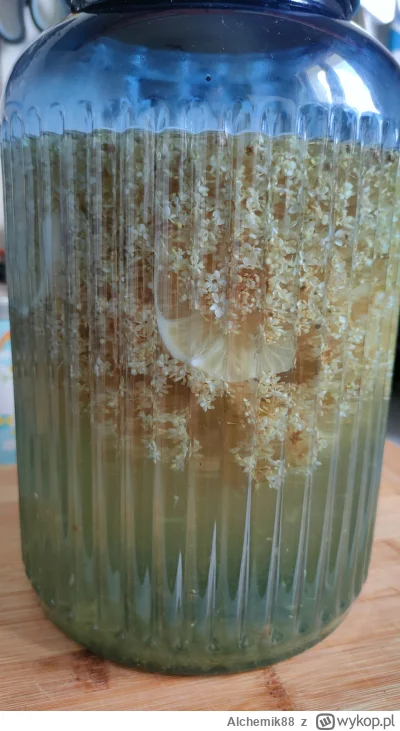 Alchemik88 - Czy moja lemoniada może plusa? 
#jedzzwykopem #foodporn #gotowanie #chwa...