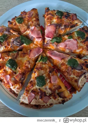 meczennik_ - Ojciec je grzyby a ja nie przepadam za nimi, wiec picke bede wpierniczał...